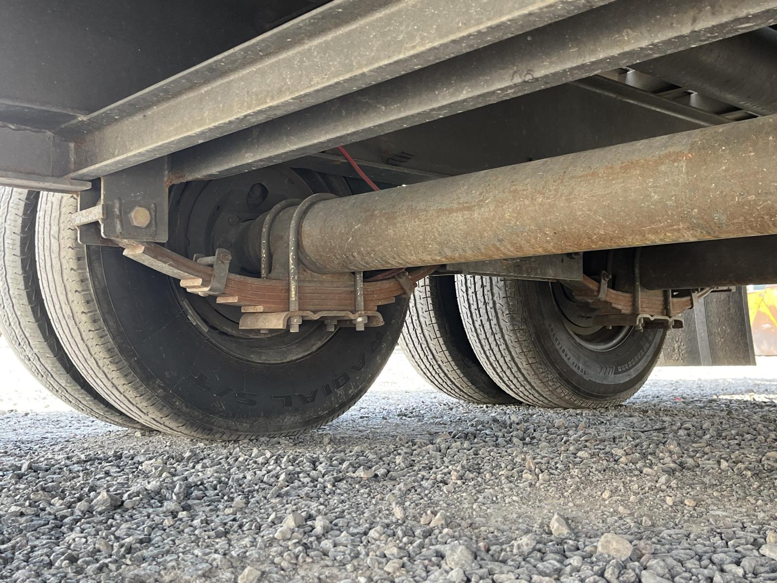 ./imagenes/INVOICE/2019/17863/PLATAFORMA EAST TEXAS TRAILERS (10).JPG